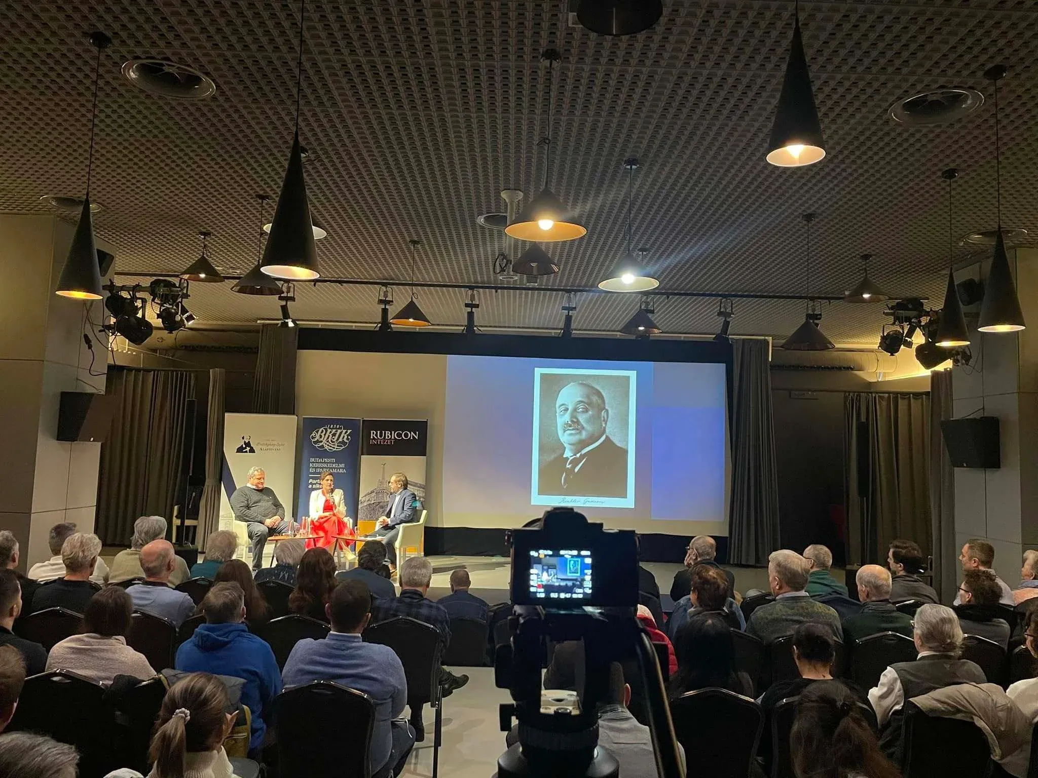 A magyar medicinák úttörője – Richter Gedeon és a hazai gyógyszergyártás a 20. században - kiemelt kép