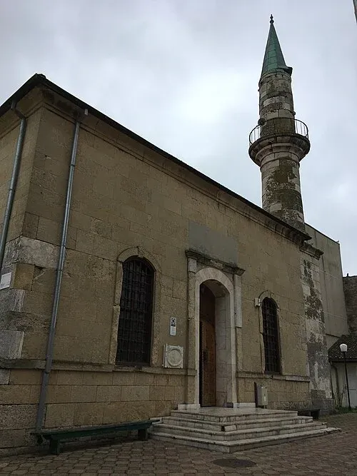 Hunkiar_Mosque_Constanța_(Geamia_Hunchiar).webp