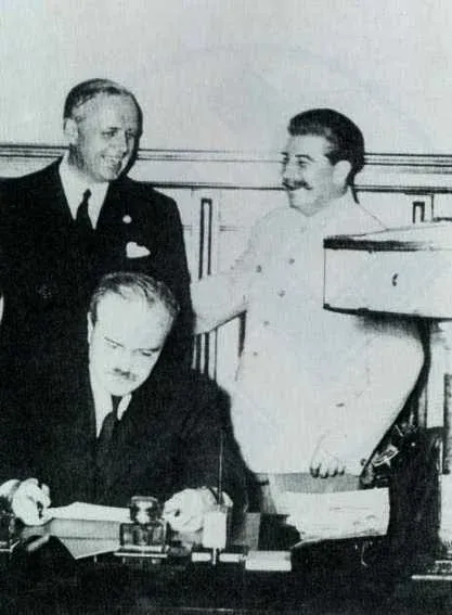 85 éve kötötték meg a Molotov-Ribbentrop-paktumot - kiemelt kép