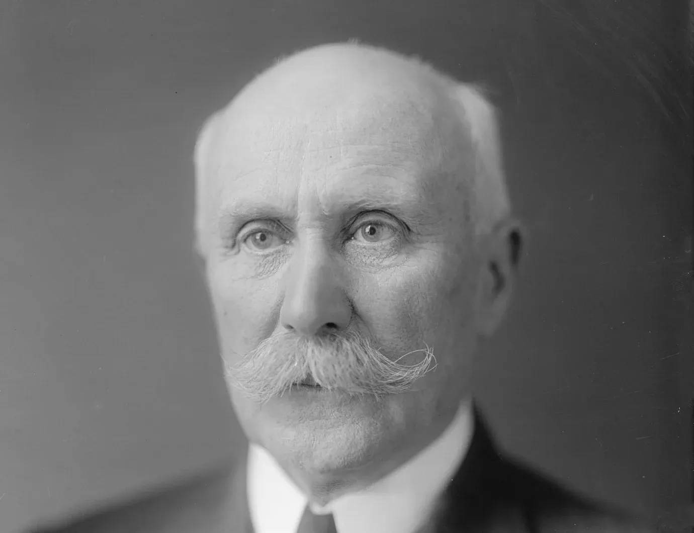Pétain marsall kerül Franciaország élére - kiemelt kép