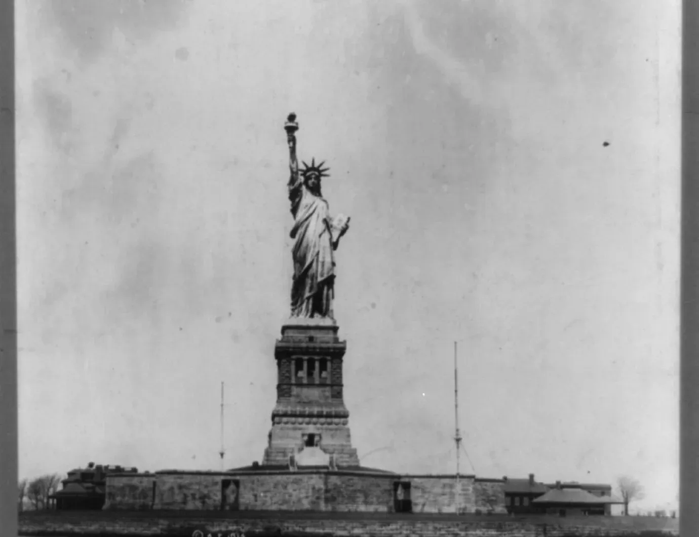 New Yorkba érkezik a Szabadság-szobor - kiemelt kép