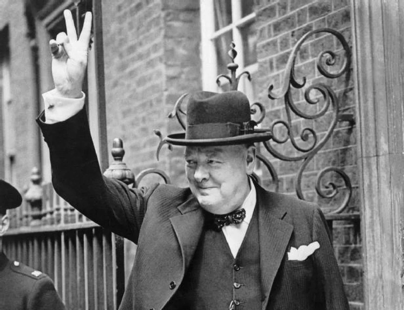 Churchillt nevezik ki Nagy-Britannia miniszterelnökévé - kiemelt kép