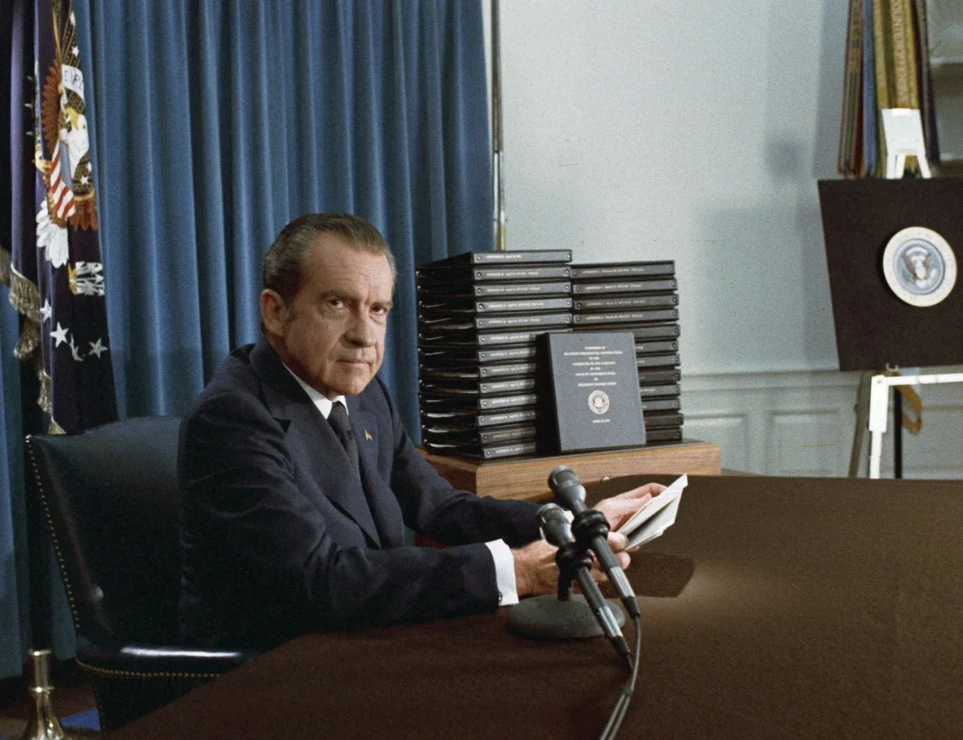 Nixon bejelenti a Fehér Ház hangfelvételeinek átadását - kiemelt kép