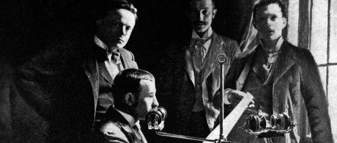 1893. február 15. – 130 éve kezdte meg az első adását a telefonhírmondó - kiemelt kép